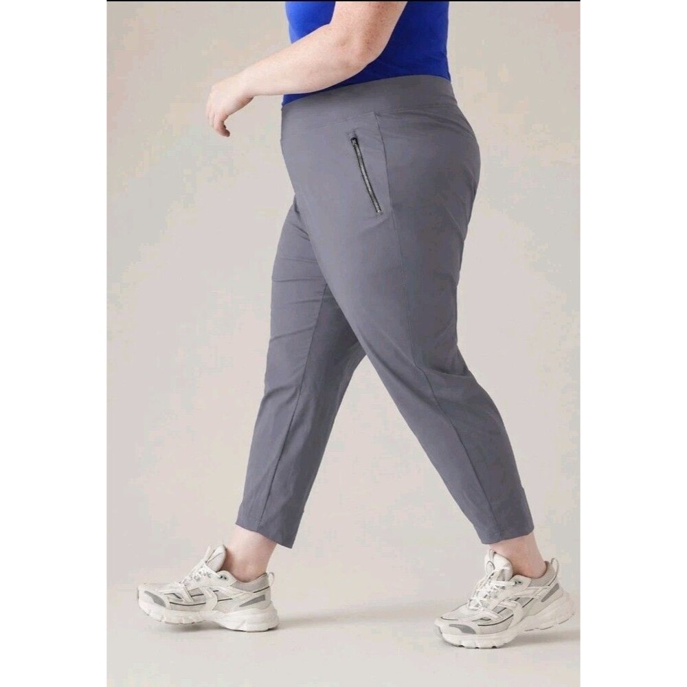 Athleta Women's Size 20W (2X) Trekkie North High Rise Grey Jogger Hiking Pants